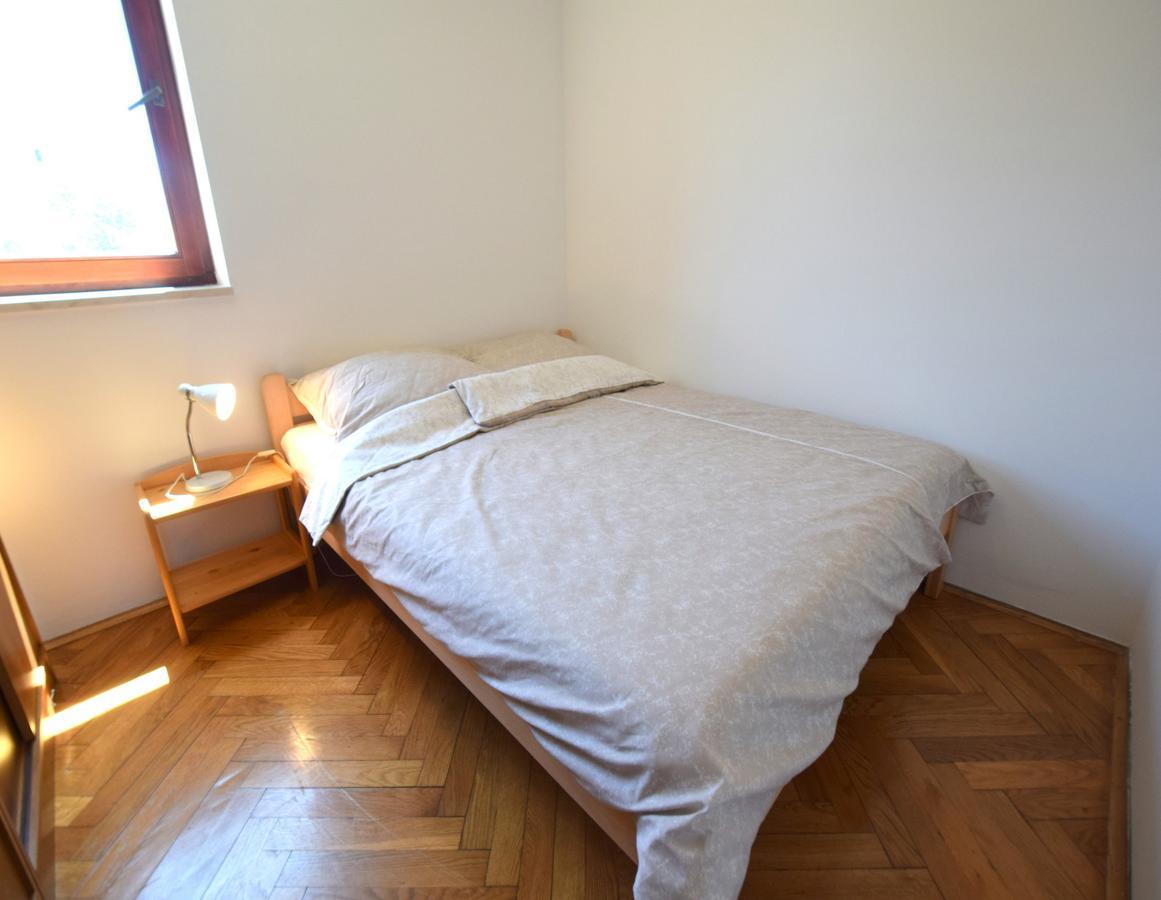 Apartment Ozren Malinska Exterior photo